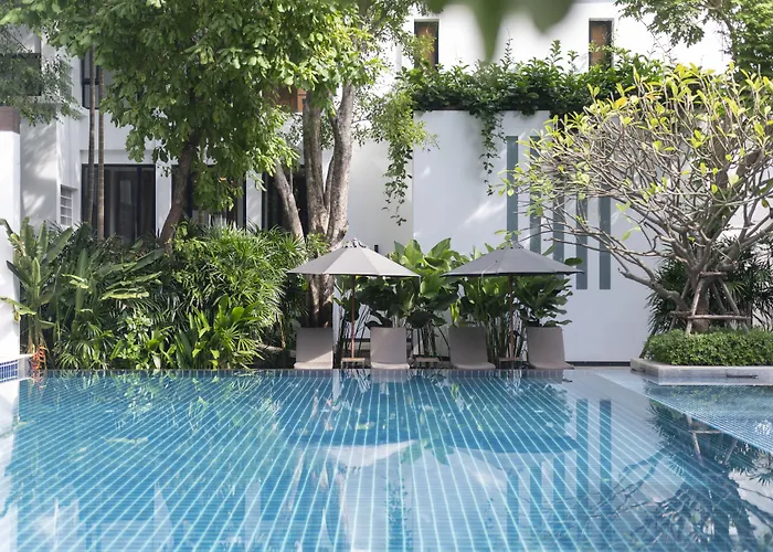Woodlands Suites Serviced Residences