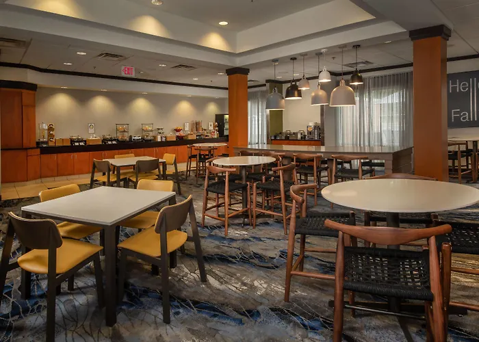 Fairfield Inn And Suites By Marriott Harrisonburg