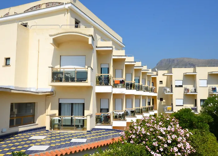 Hotel La Playa