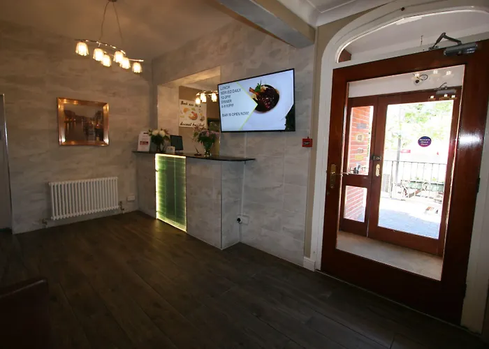 Grange Moor Hotel