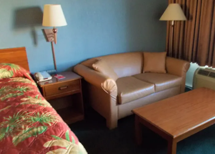 Econo Lodge Conway Central