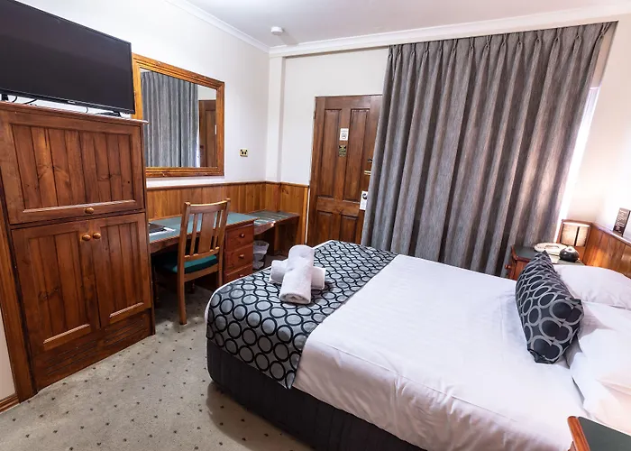 Astor Inn