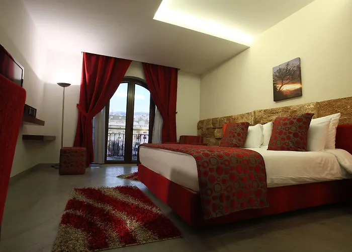 Monoberge Hotel