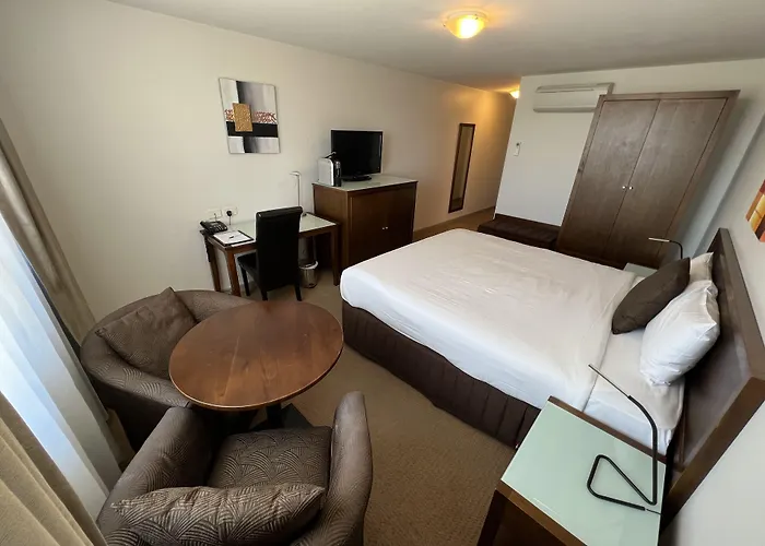 Horsham International Hotel