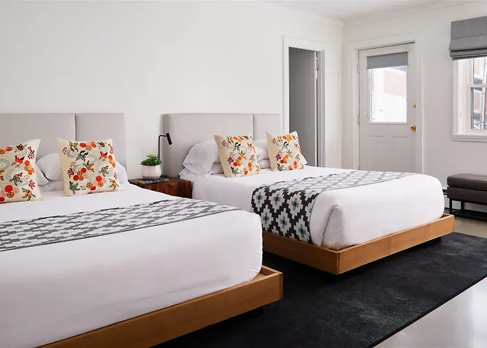 Bluebird Spa City Motor Lodge