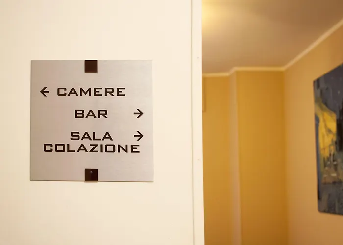 Hotel Sogni D'Oro Airport