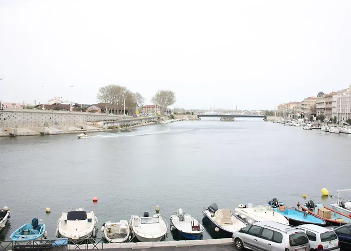B&B HOTEL Sète Centre Gare