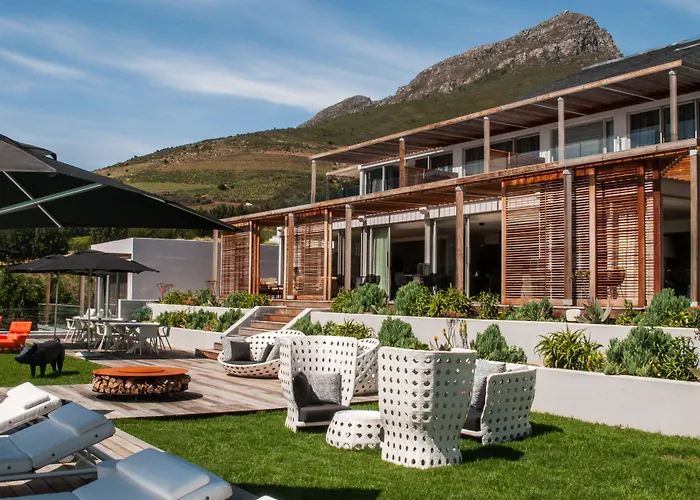 Clouds Estate