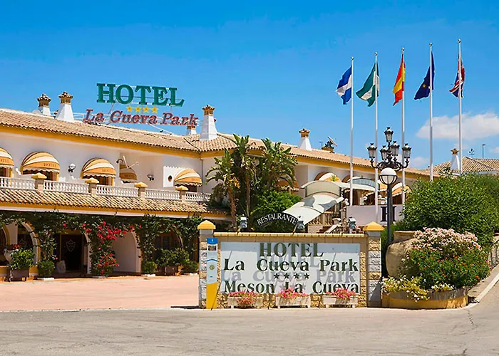 La Cueva Park
