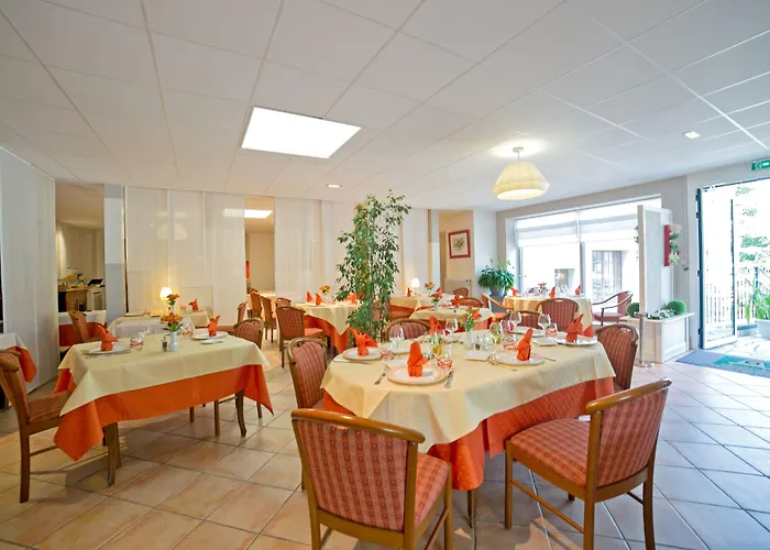 Logis Hôtel Auberge de la Rose