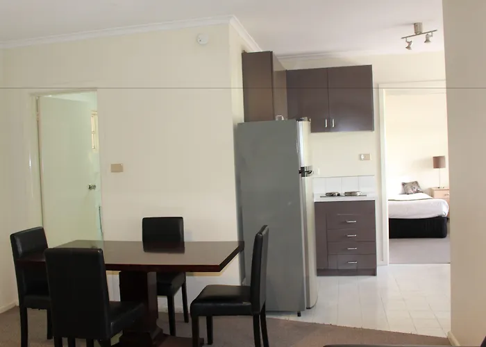 Eltham Gateway Hotel & Conference Centre