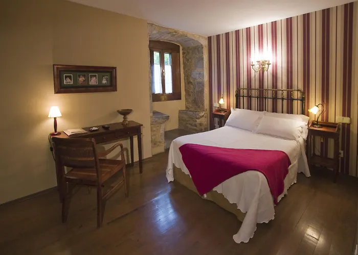 Hotel Castillo Valdés Salas