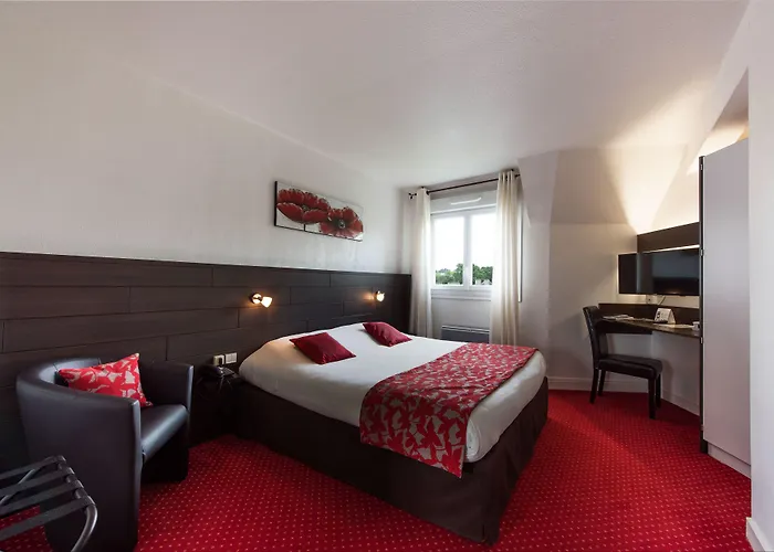 The Originals City, Hôtel du Château, Pontivy (Inter-Hotel)