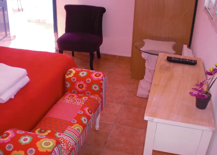 Hostal Residencial La Paloma
