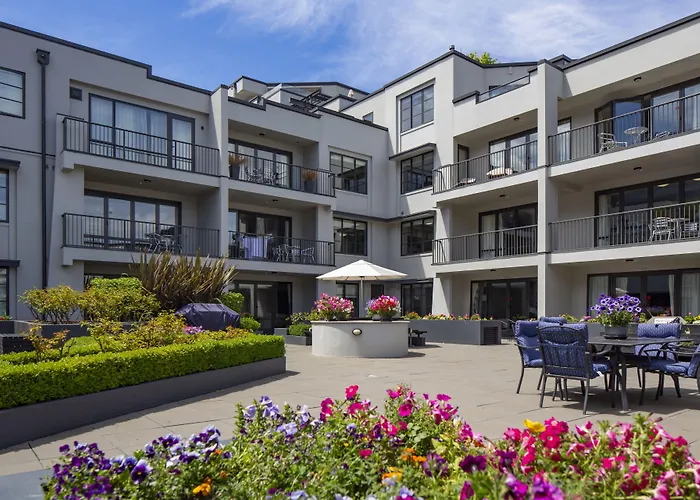 The Glebe Apartments