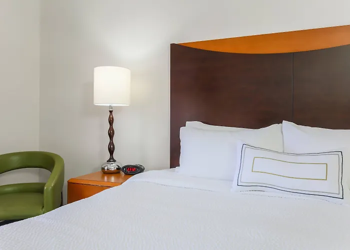 Fairfield Inn & Suites By Marriott Mahwah