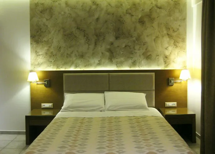 Achilles Hotel