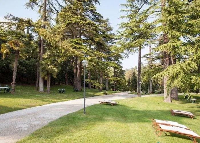 Parco Termale Di Villa Dei Cedri