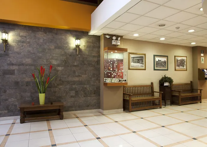 Kamana Hotel