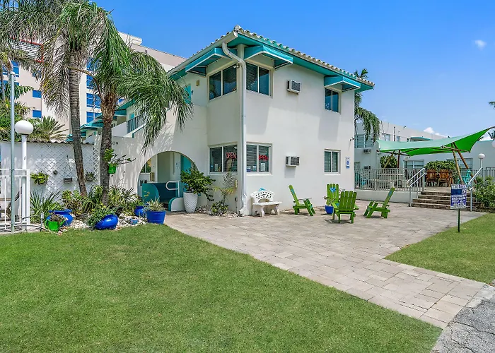 Hollywood Beachside Boutique Suite