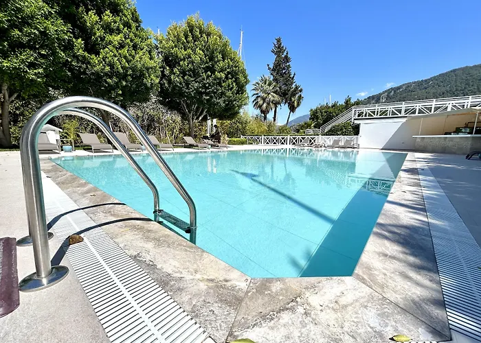 Marina Boutique Hotel