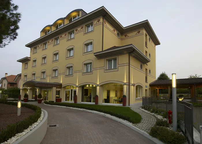 Virginia Palace Hotel