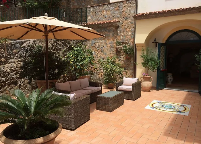 Hotel Villa Delle Meraviglie