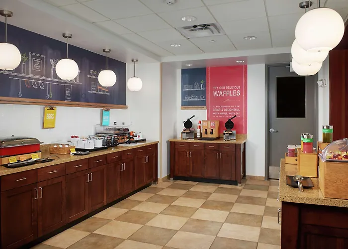 Hampton Inn And Suites Salem