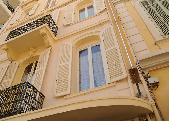 Nouvel Hotel