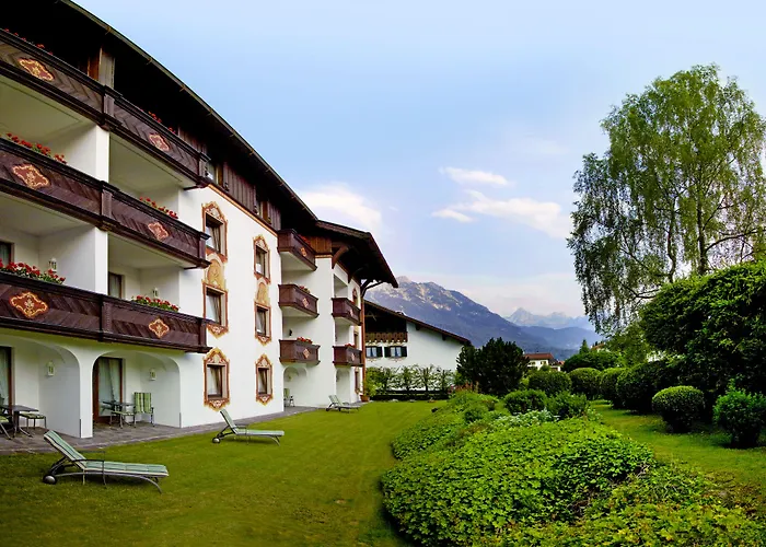 Parkhotel Wallgau 4 Sterne Superior Alpenjuwel mit Spa Genuss, Golf&Wellness in der Karwendel-Region Tradition trifft Eleganz im stilvollen Rückzugsort