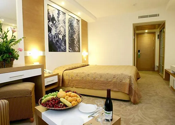 Alkoclar Adakule Hotel