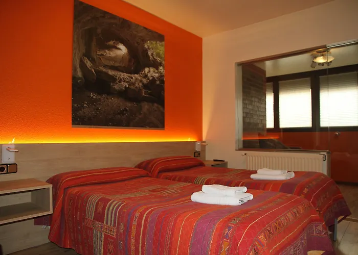 Hostal Acella
