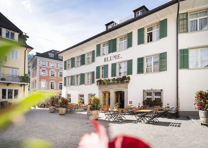 Blume Baden Hotel & Restaurant