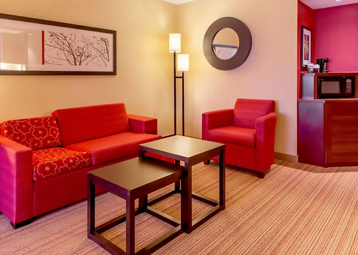 Courtyard By Marriott Lexington Keeneland/Airport