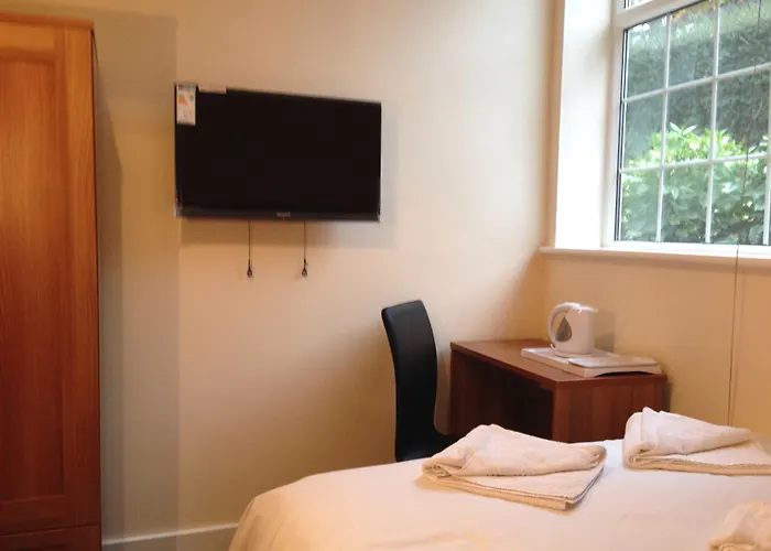 Wendover Arms Hotel
