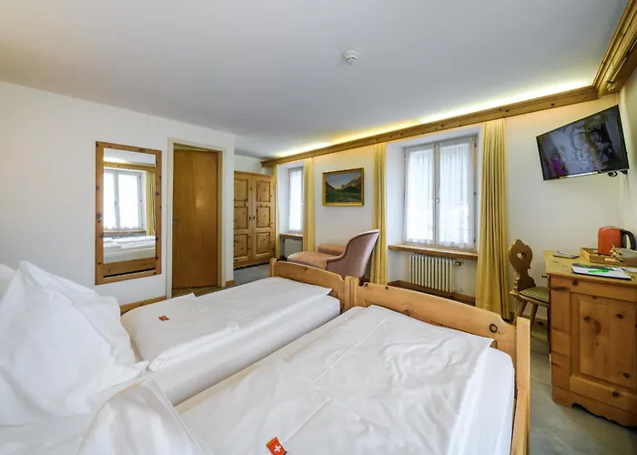 Hotel Suisse, Swiss Alpine Charm