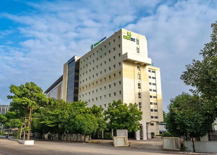 Holiday Inn Express Hyderabad Hitec City By Ihg