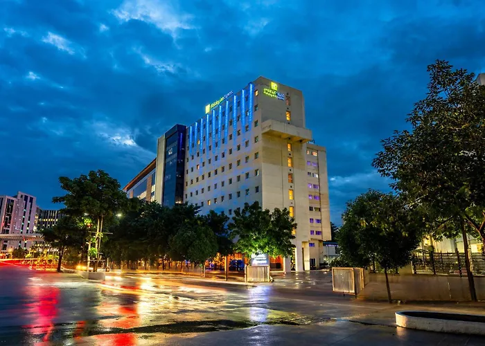 Holiday Inn Express Hyderabad Hitec City By Ihg