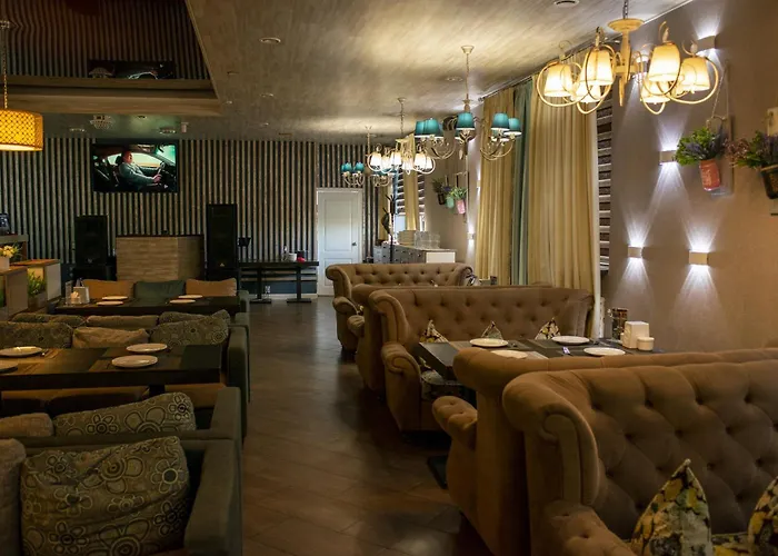 Tarlan Hotel