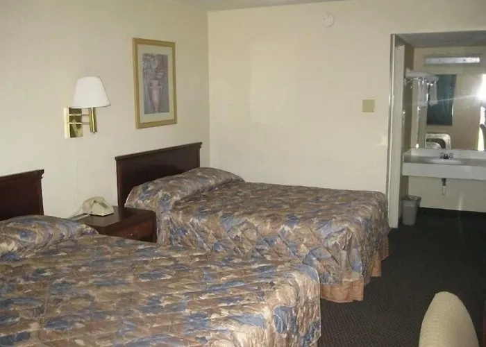 Red Carpet Inn