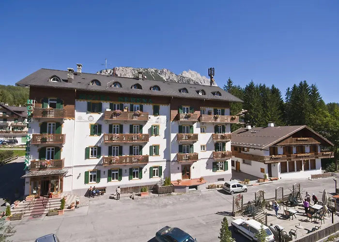 Hotel Serena Cortina