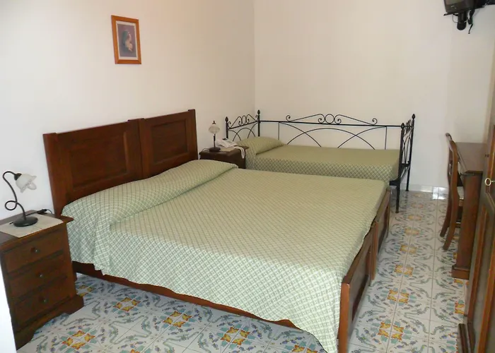 Hotel Villaggio Stromboli - Isola Di Stromboli
