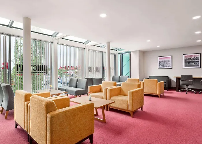 Ramada By Wyndham Cobham