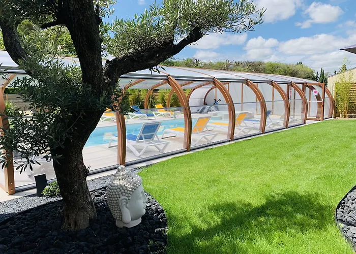 Logis Hotel Restaurant Le Clos Fleuri