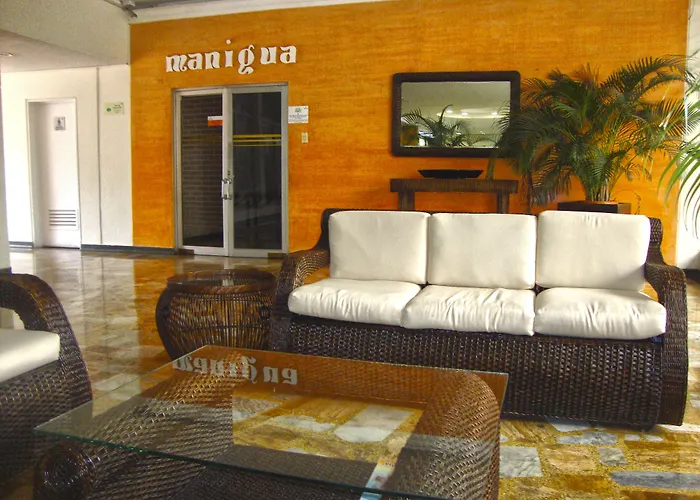 Hotel Del Llano