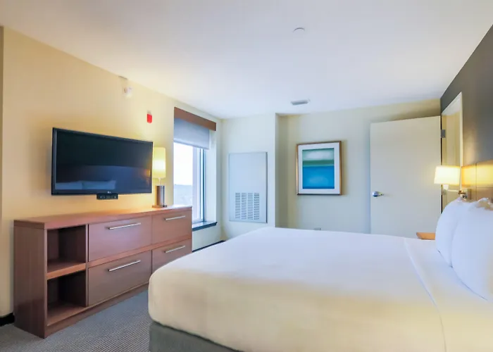 Hyatt Place Pensacola Airport