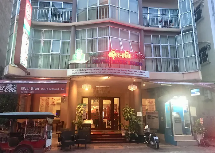 Silver Mounts Hotel