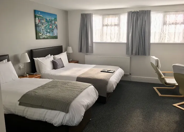 Q Accommodation