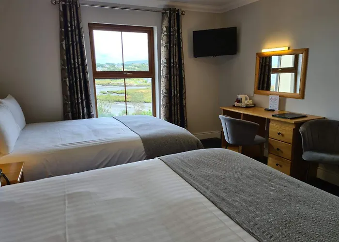Caisleain Oir Hotel