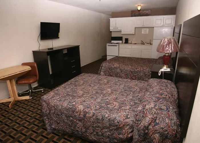 Andrews Motor Inn